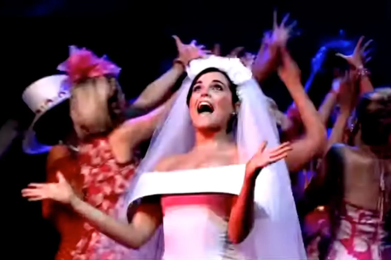 Official MAMMA MIA! London - 'See It Live' 2010 London Cast TV Spot