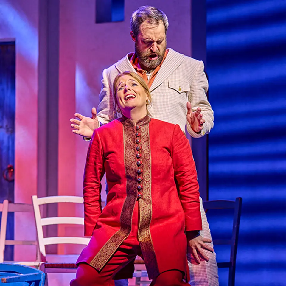 MAMMA MIA! London 2025 - 2026 cast. Photography by Brinkhoff/Mögenburg