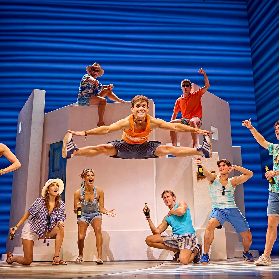 MAMMA MIA! London 2025 - 2026 cast. Photography by Brinkhoff/Mögenburg