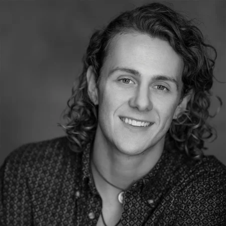 George Hinson, Ensemble, MAMMA MIA! 2025 London Cast