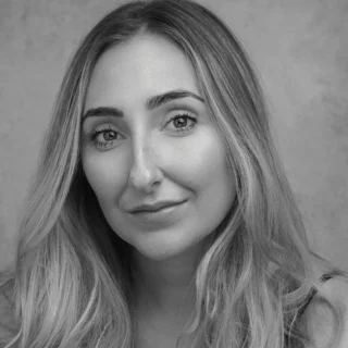 Ria Turner, Ensemble, MAMMA MIA! 2025 London Cast