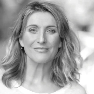 Sara Poyzer, Donna Sheridan, MAMMA MIA! 2025 London Cast